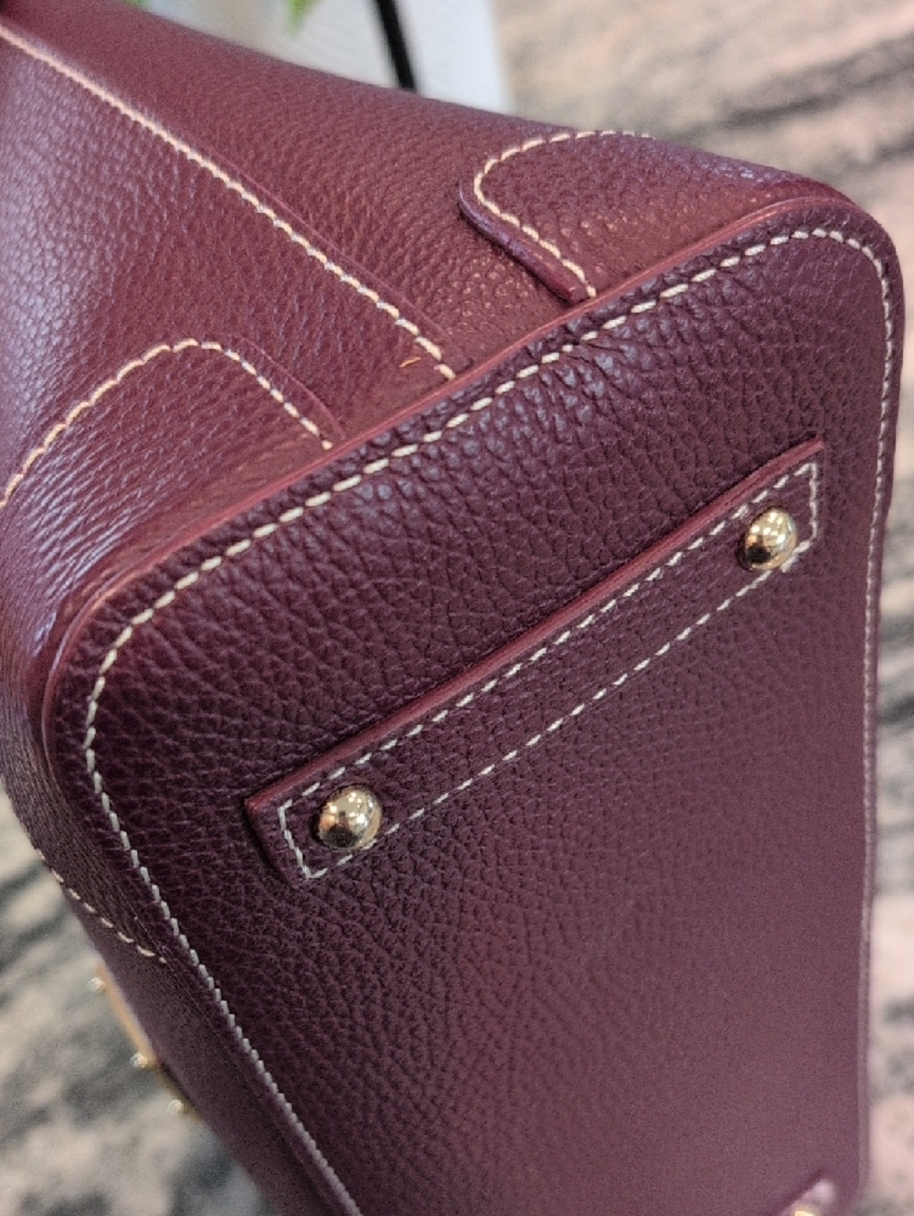 Dooney & Bourke Burgundy Pebble Leather Shoulder Bag w/Matching Wallet - Picture 11 of 16